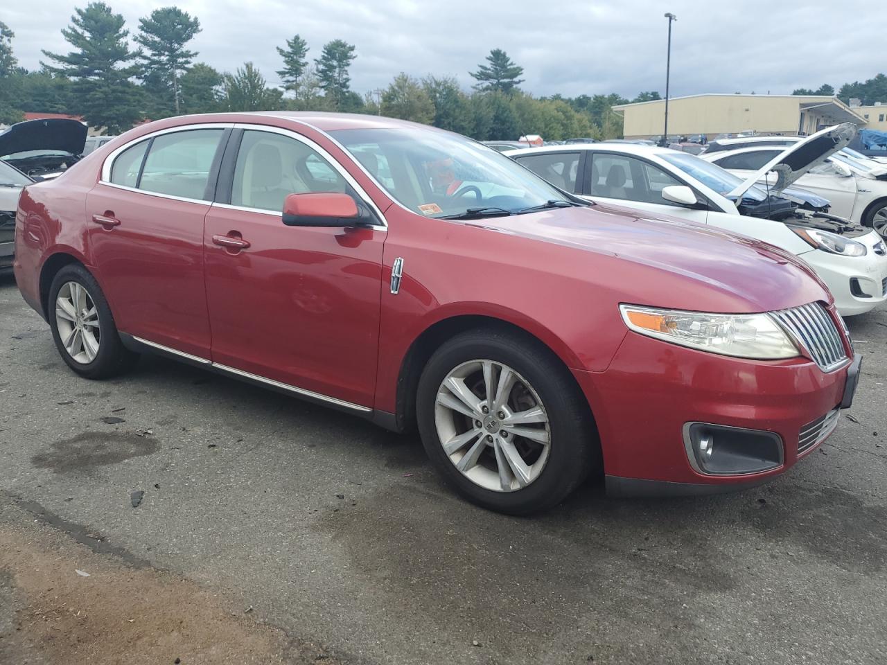 2009 Lincoln MKS - Image 4