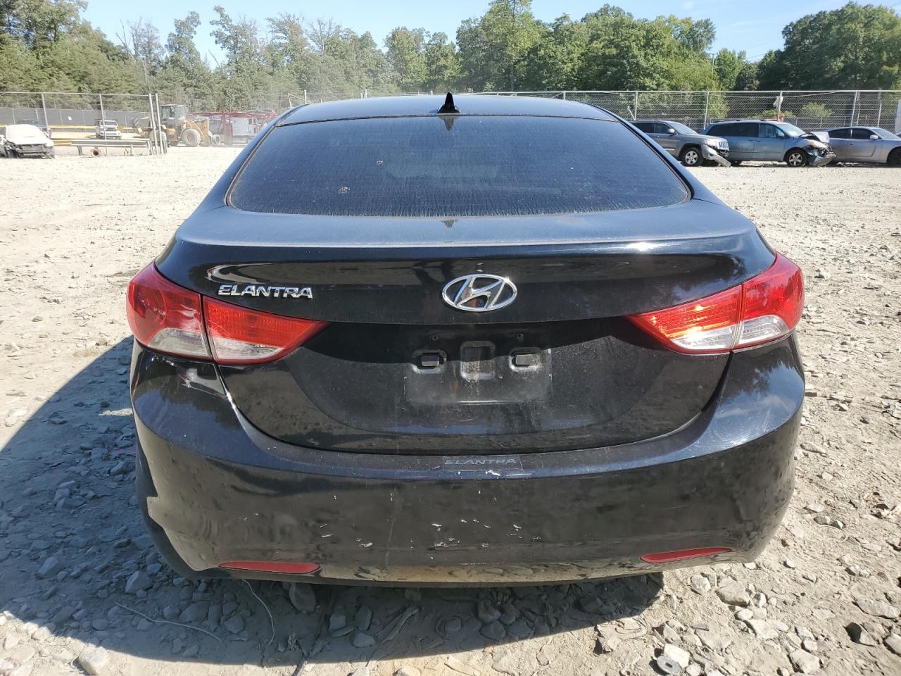 KMHDH4AE8CU228817 2012 Hyundai Elantra Gls