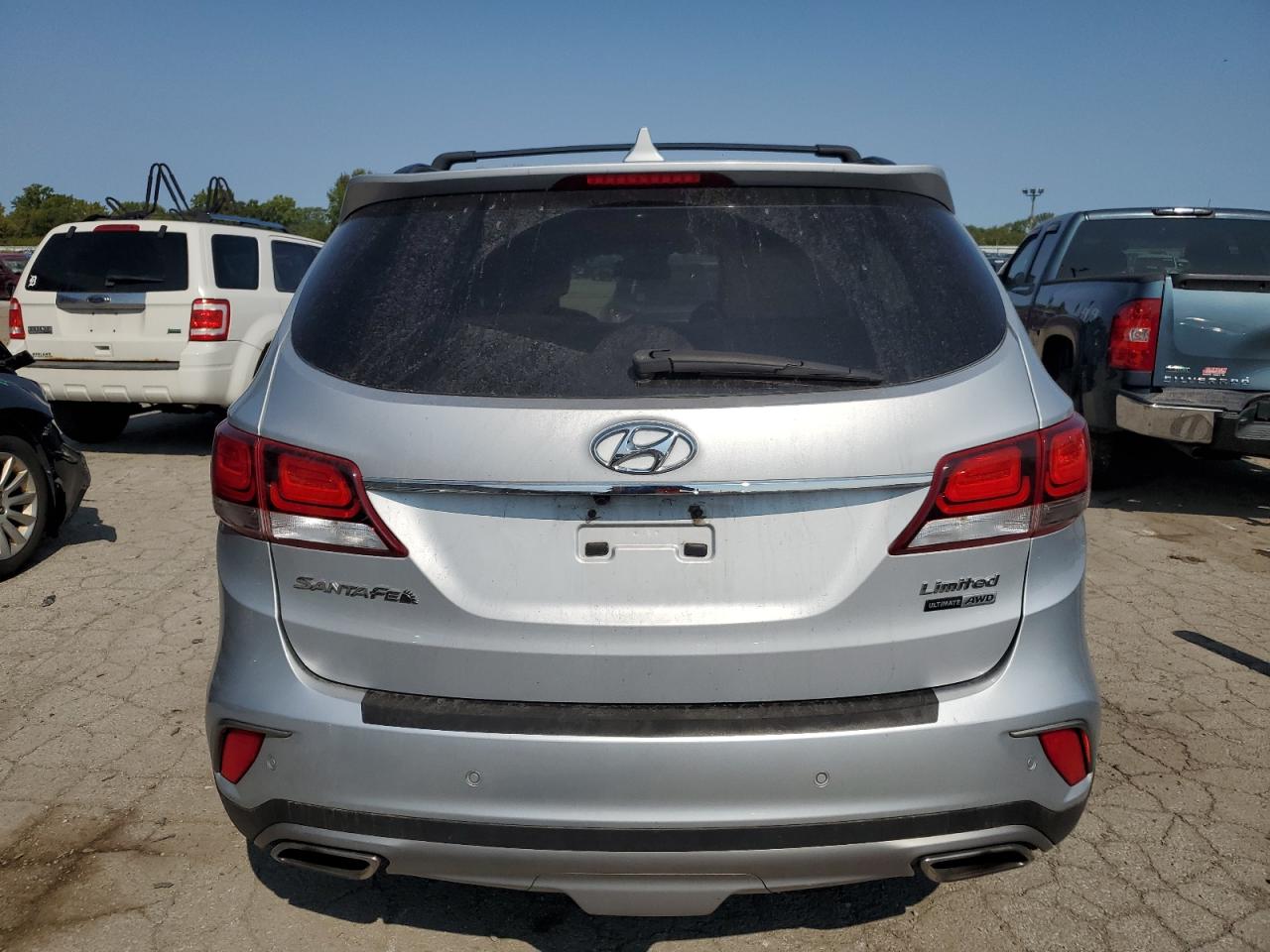 2017 Hyundai Santa Fe Se Ultimate VIN: KM8SRDHF1HU240947 Lot: 70073694