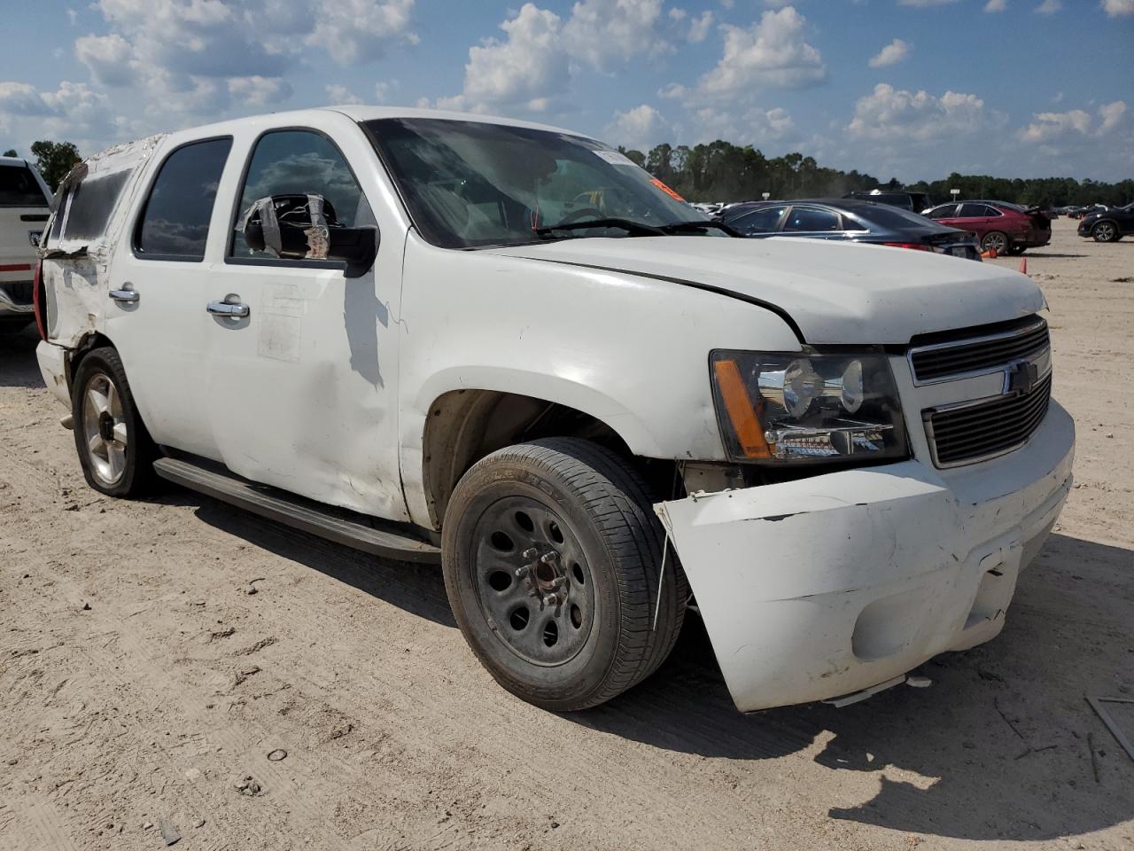 2010 Chevrolet Tahoe - Image 4