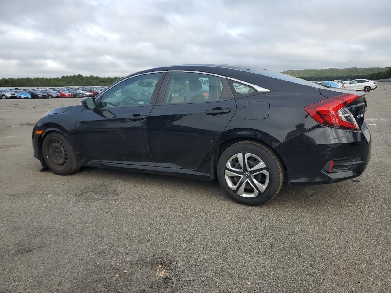 2HGFC2F59JH574904 2018 HONDA CIVIC - Image 2