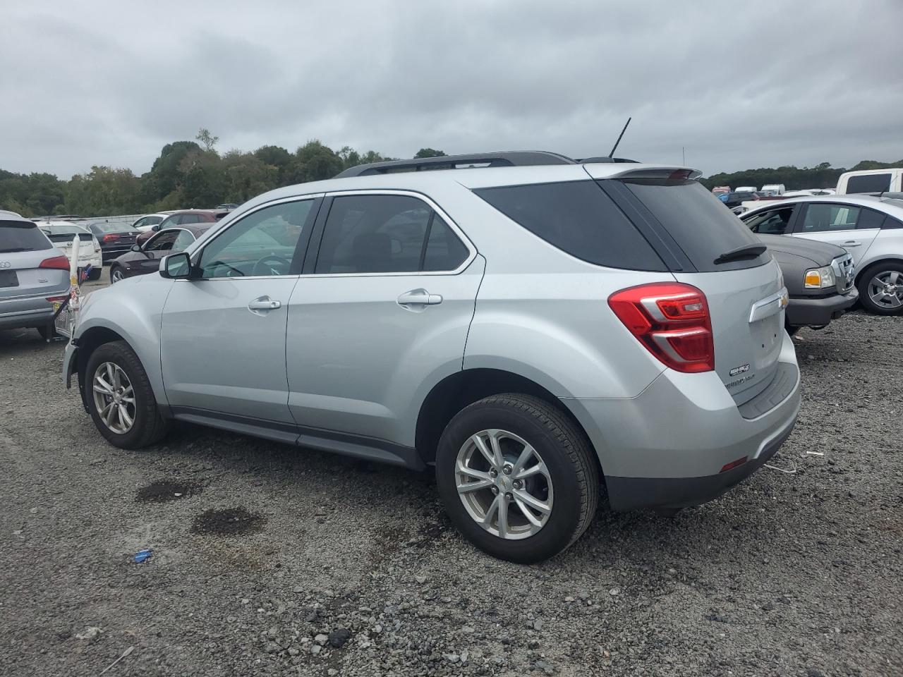 2GNFLFEK0H6284416 2017 CHEVROLET EQUINOX - Image 2