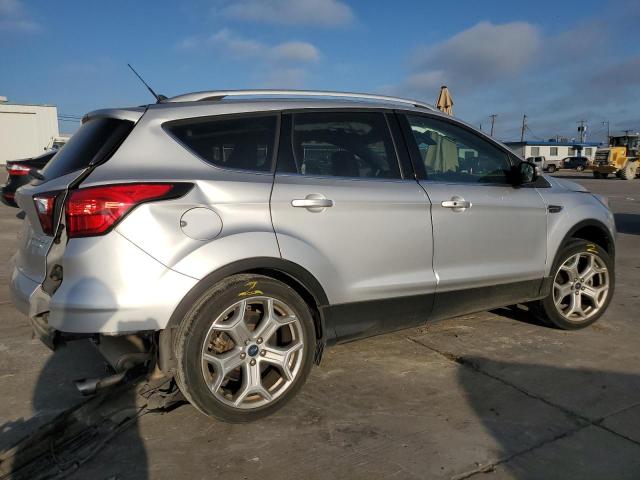  FORD ESCAPE 2019 Серый