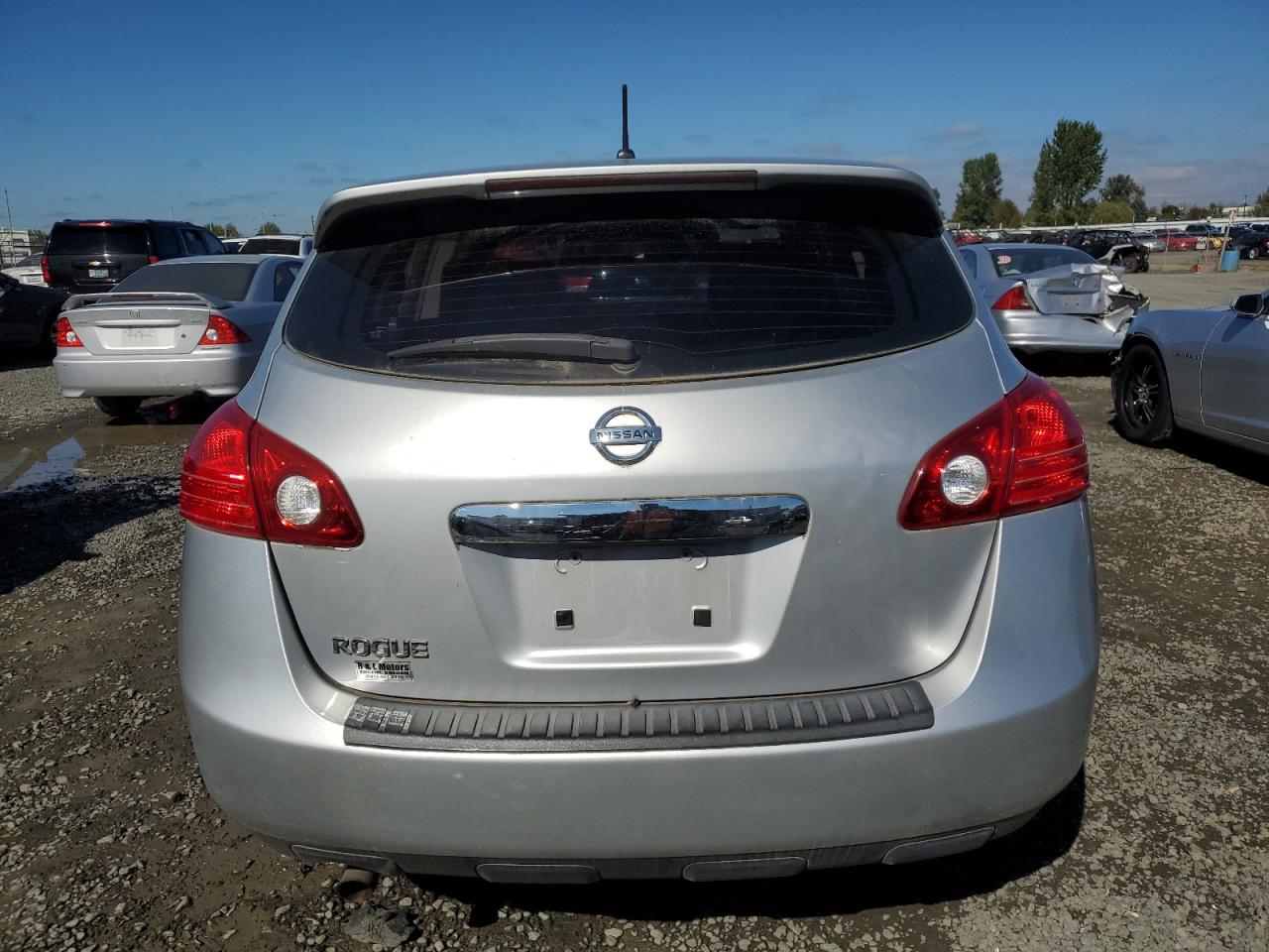 2011 Nissan Rogue - Image 6