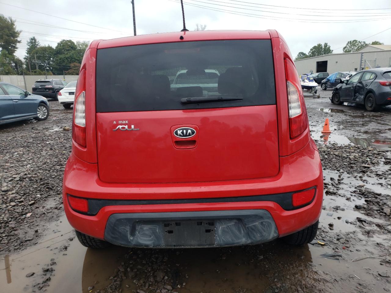 KNDJT2A62C7384174 2012 Kia Soul +