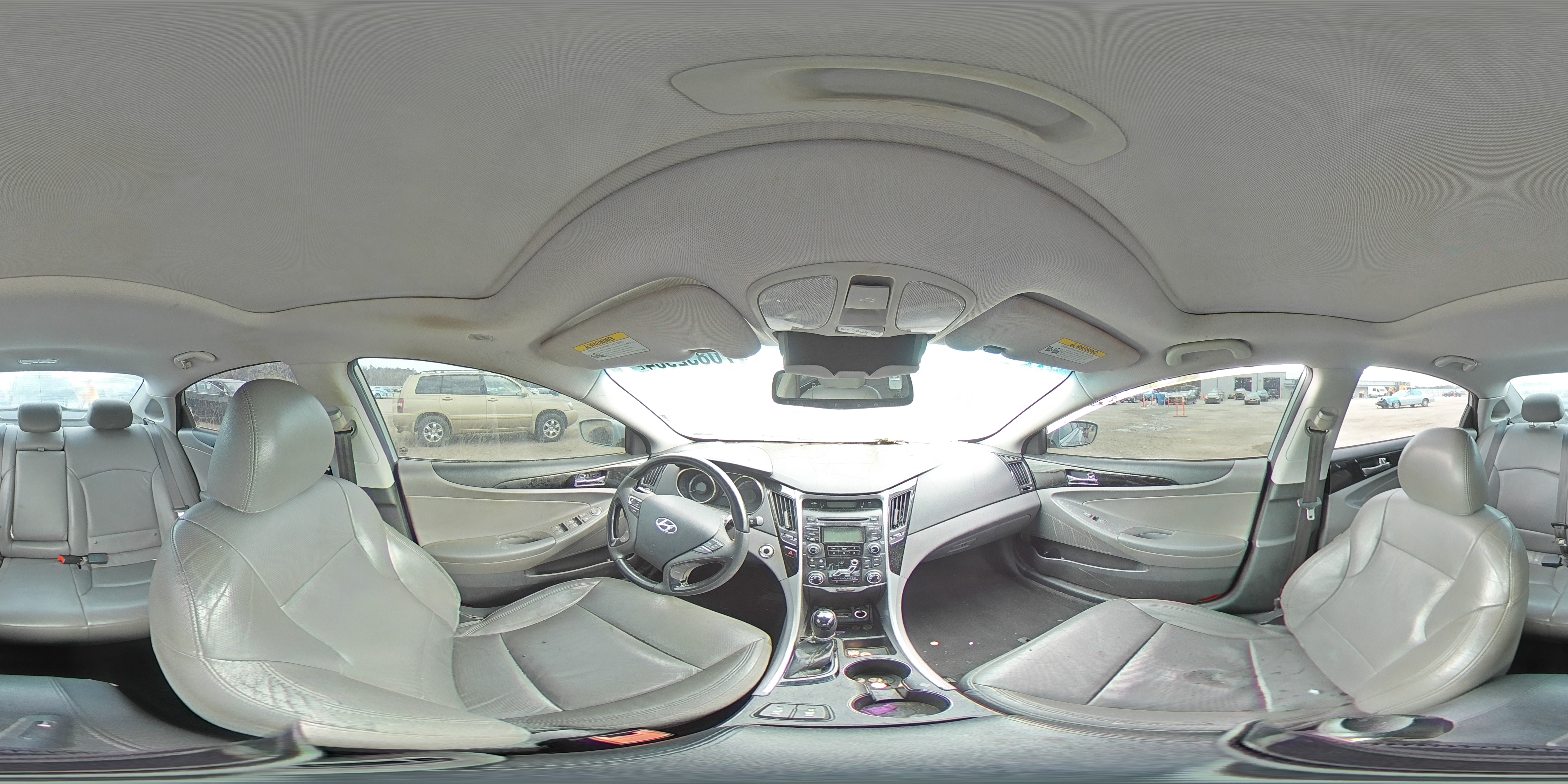 2013 Hyundai Sonata - Image 13