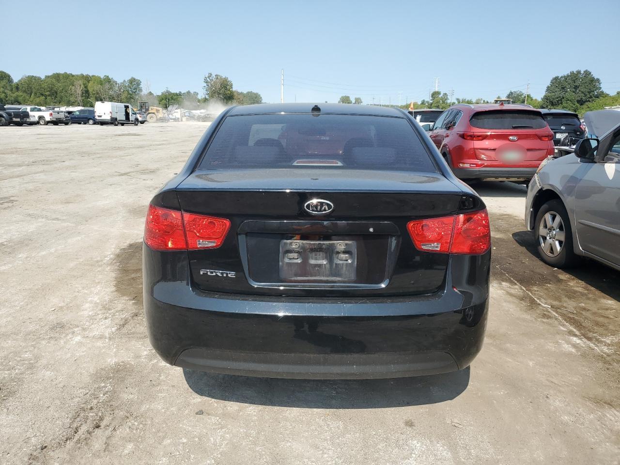 2010 Kia Forte Lx VIN: KNAFT4A26A5070130 Lot: 70916514