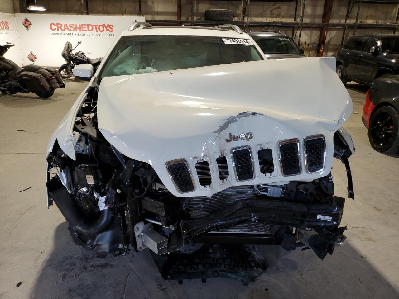 2019 Jeep Cherokee - Image 5