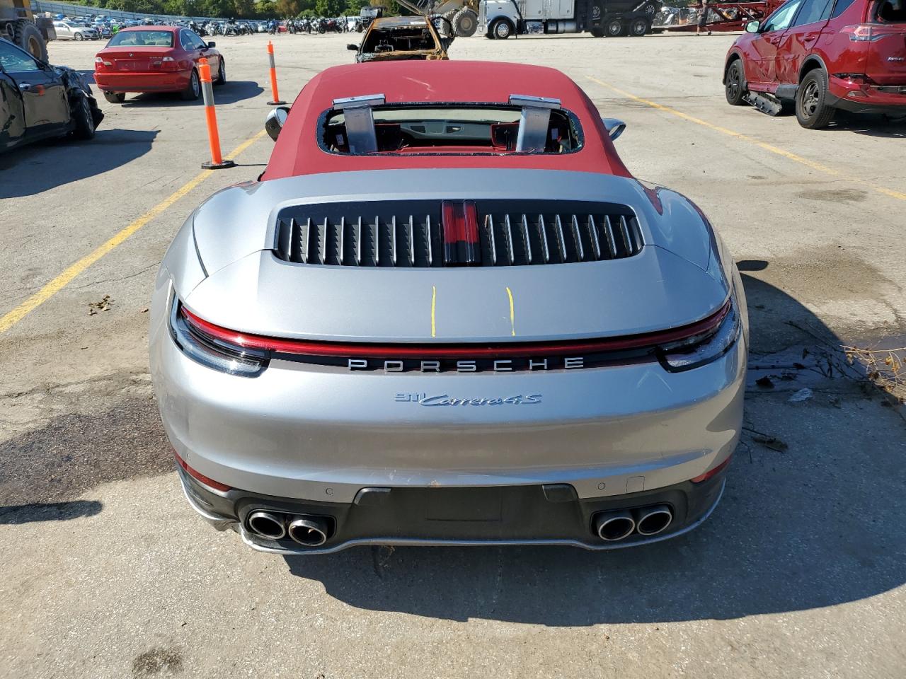 2022 Porsche 911 - Image 6