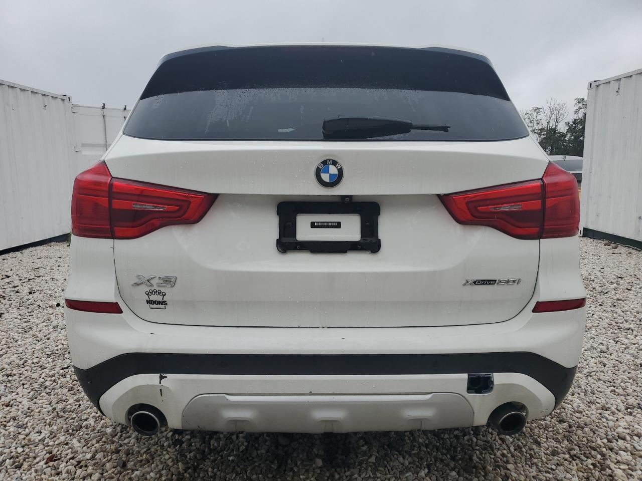 VIN 5UXTR9C50JLD67402 2018 BMW X3 no.6