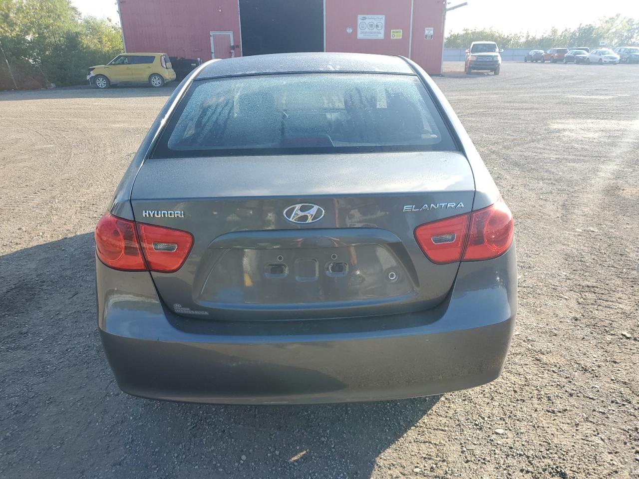 KMHDU45D49U588608 2009 Hyundai Elantra Gls