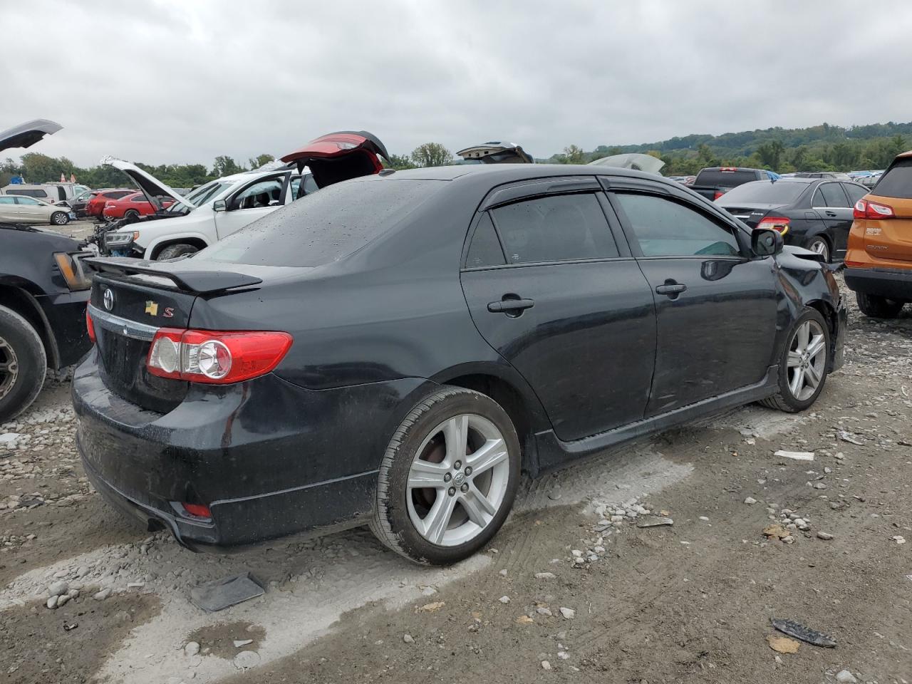 VIN 2T1BU4EE5DC119425 2013 TOYOTA COROLLA no.3