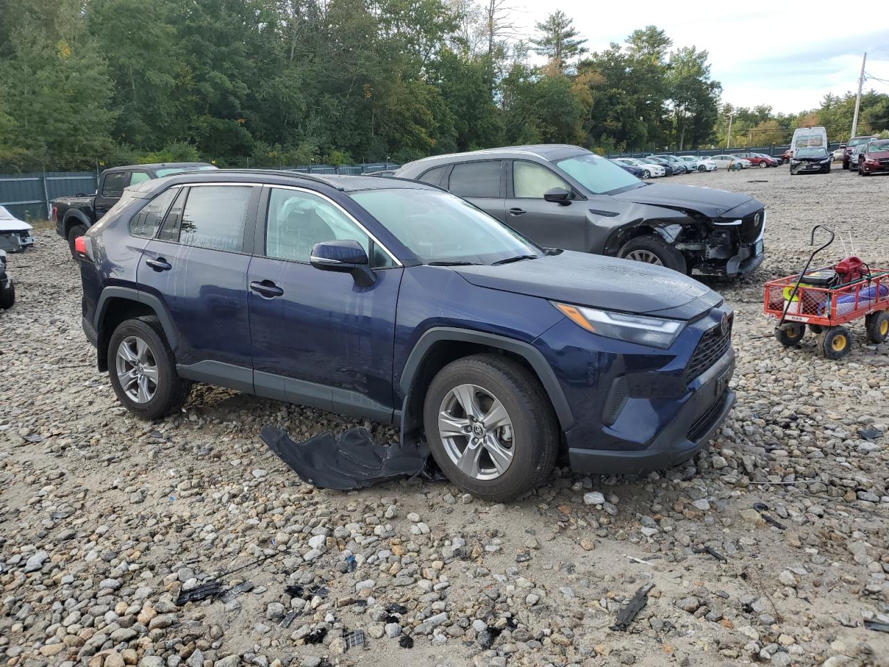 2023 Toyota RAV 4 - Image 4