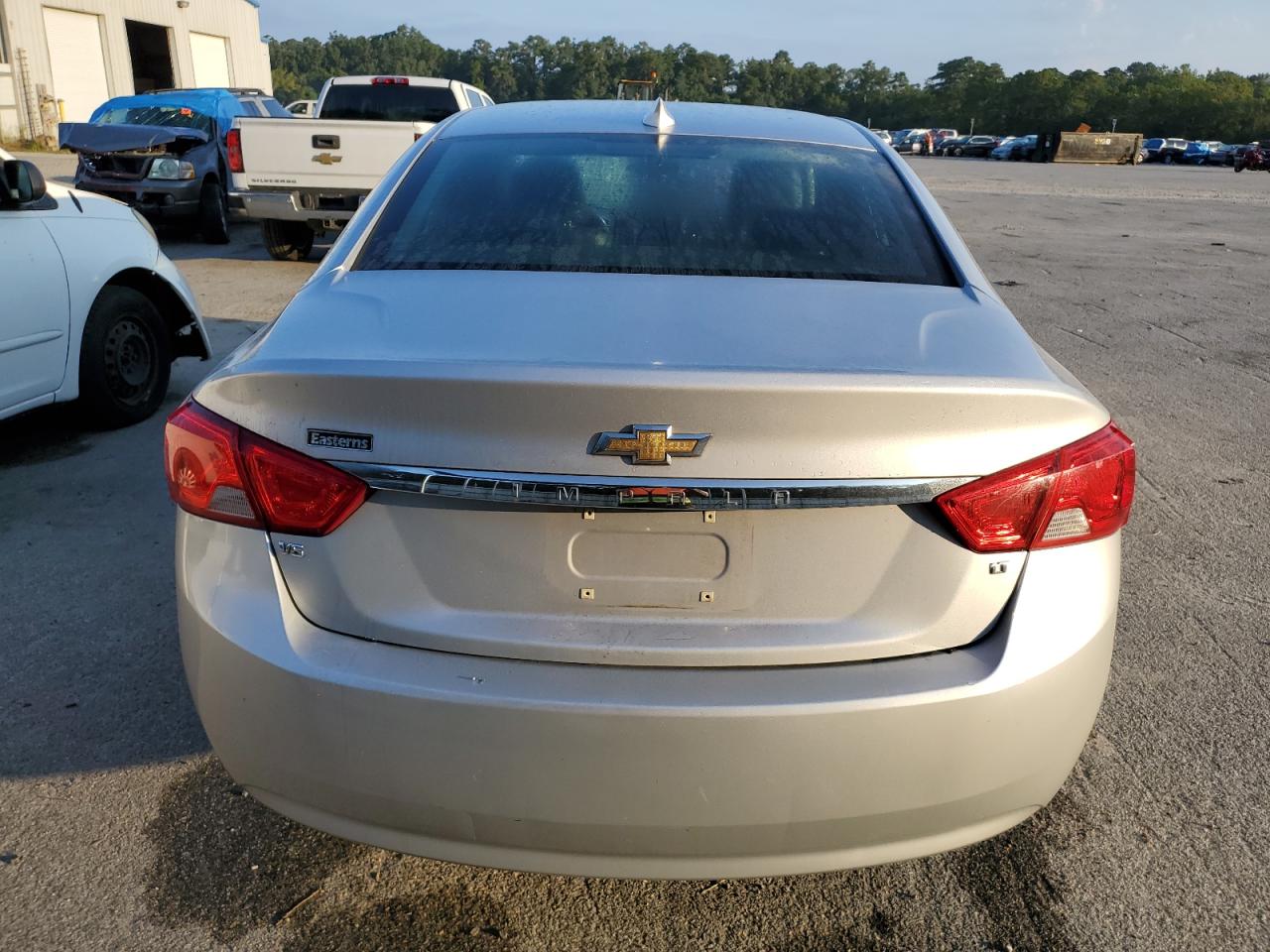 2G1105S37J9128583 2018 Chevrolet Impala Lt