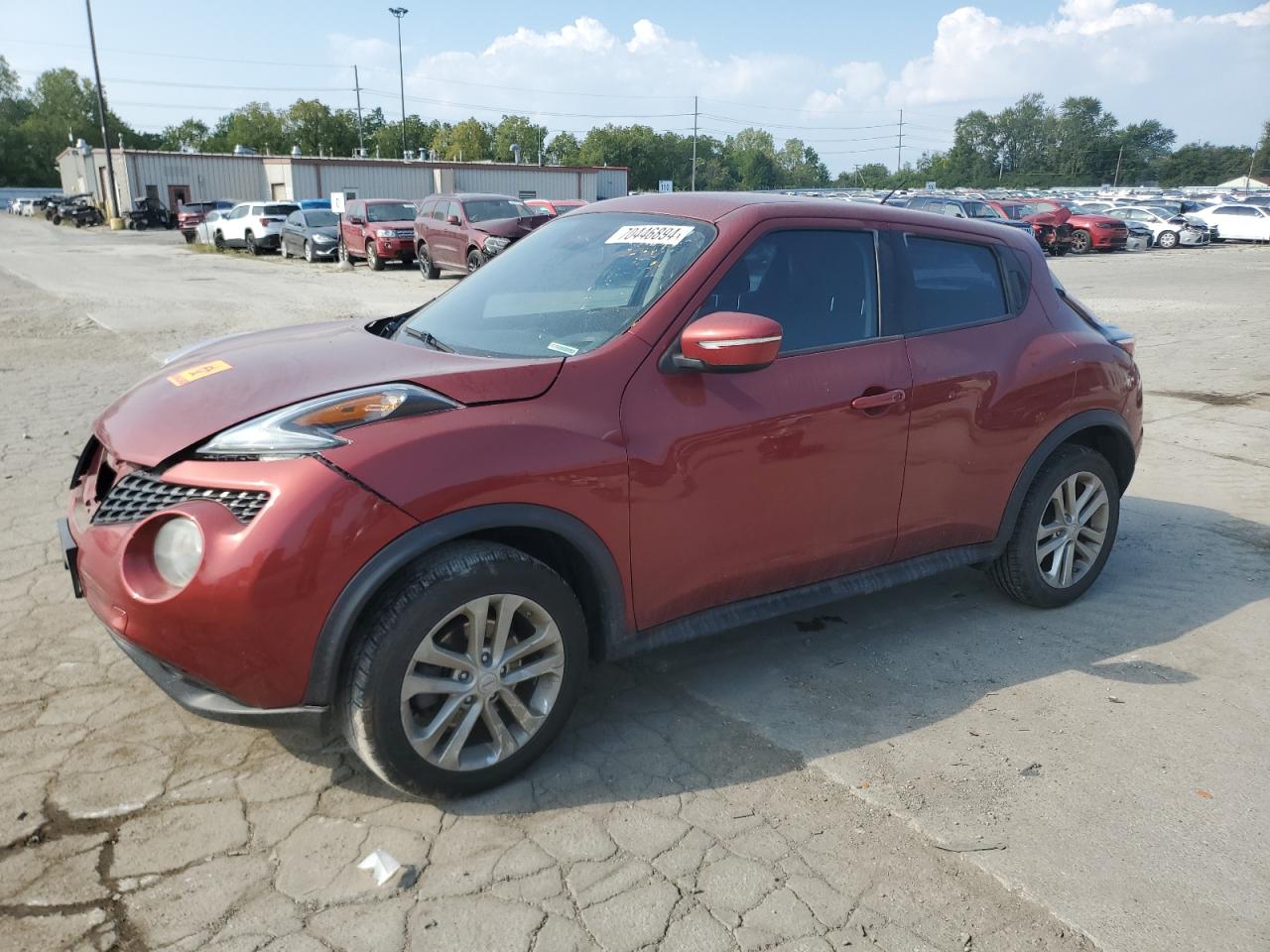 2016 Nissan Juke S продається в Fort Wayne, IN - Front End
