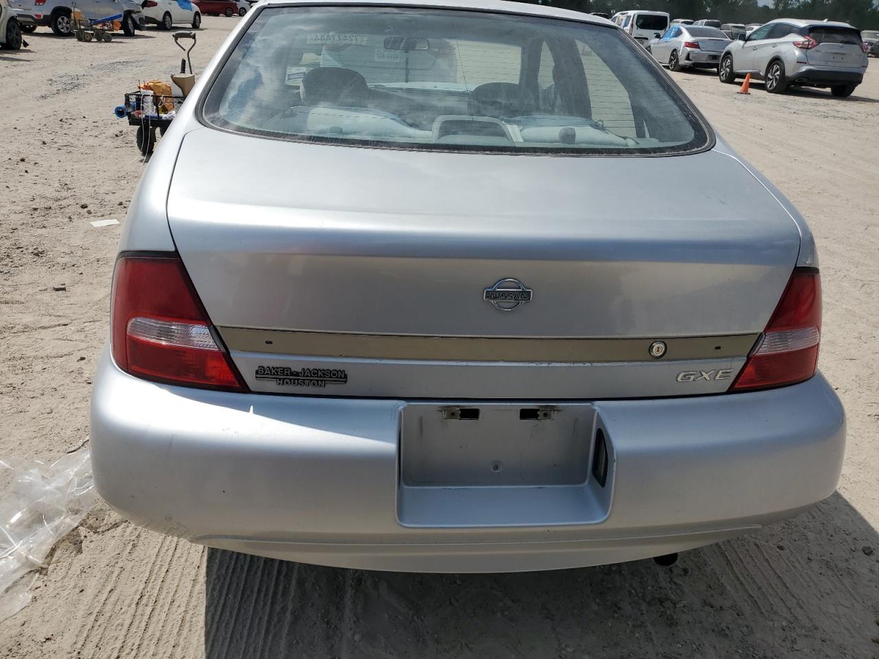 2001 Nissan Altima Xe VIN: 1N4DL01D01C235885 Lot: 72477444