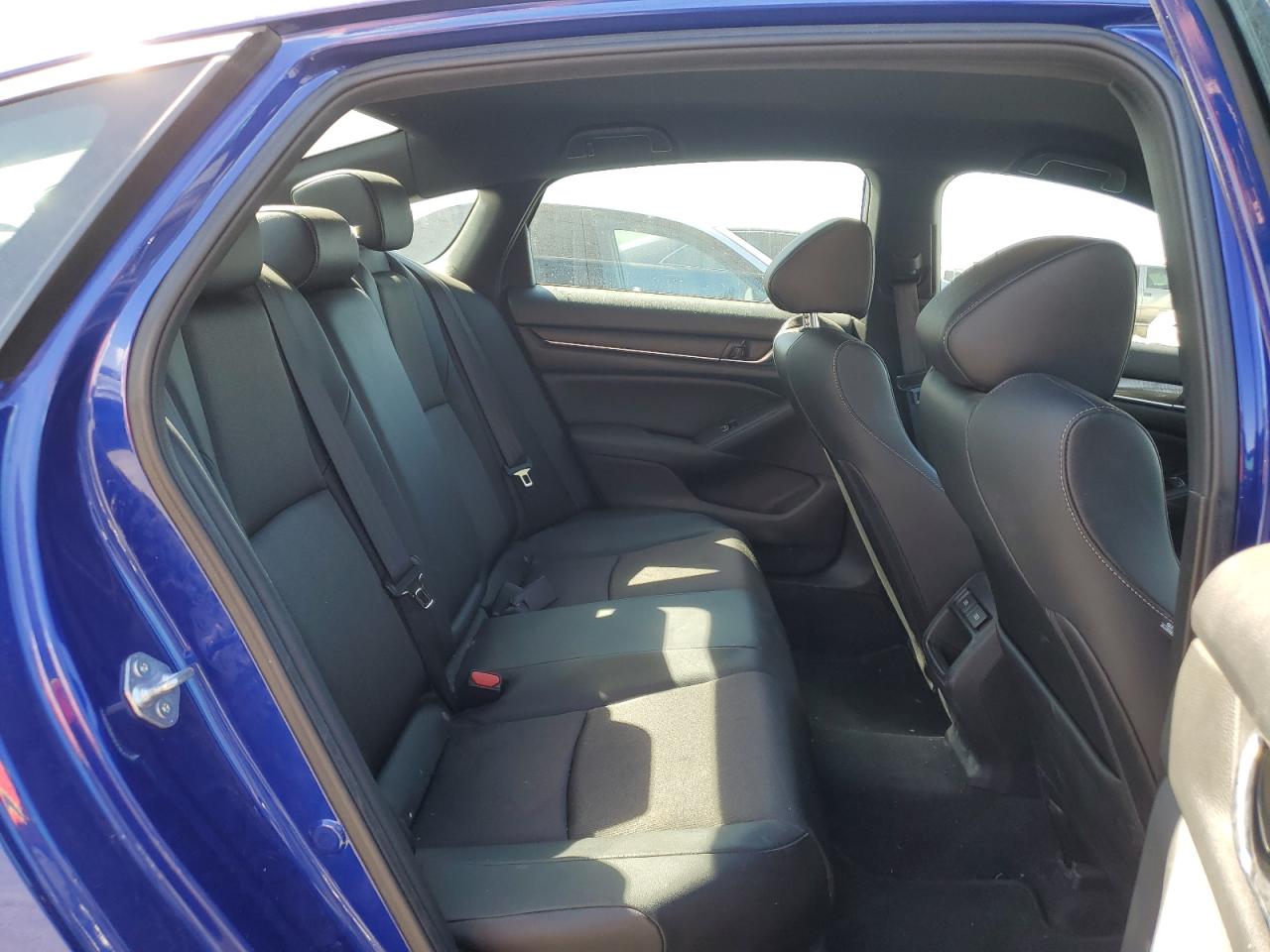 2022 Honda Accord Sport VIN: 1HGCV1F34NA121686 Lot: 72639954