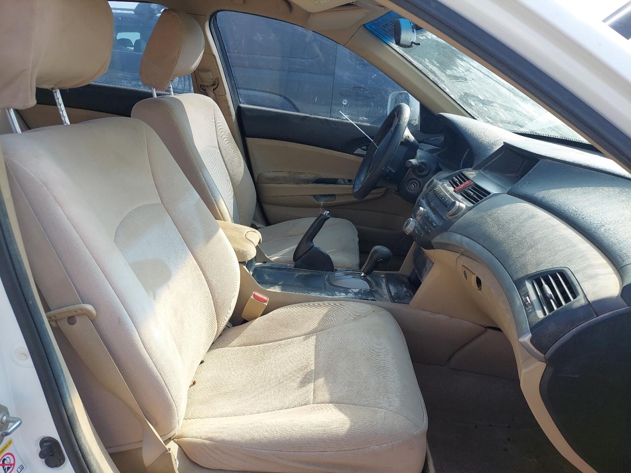 1HGCP2632CA612822 - 2012 Honda Accord - #undefined
