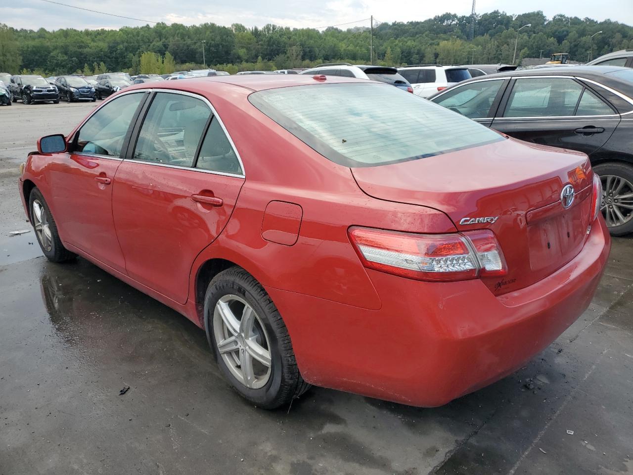 2010 Toyota Camry - Image 2
