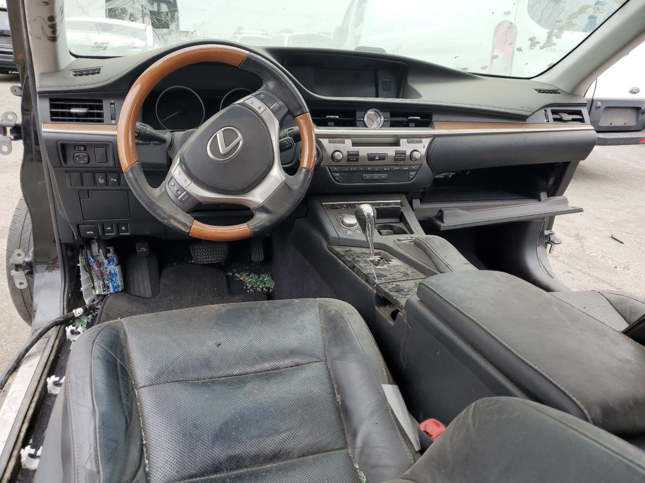 JTHBW1GGXD2037310 2013 Lexus Es 300H