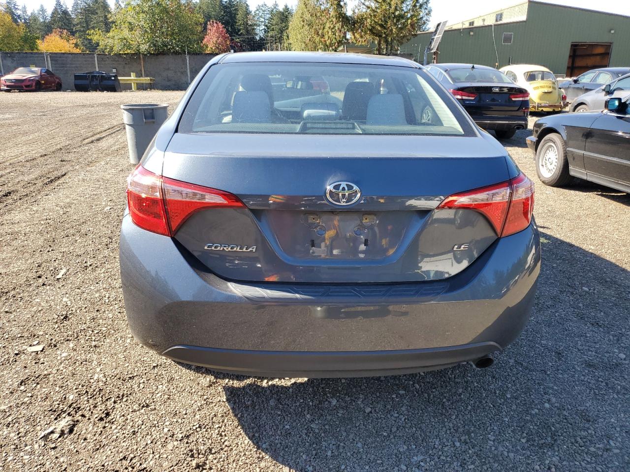 2019 Toyota Corolla L VIN: 2T1BURHE3KC228083 Lot: 73716004