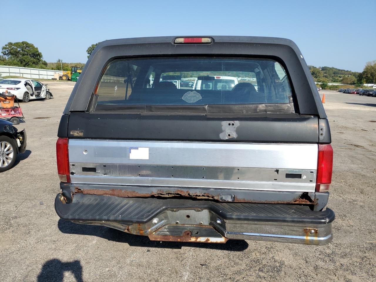 1993 Ford Bronco U100 VIN: 1FMEU15N9PLA72050 Lot: 71964234