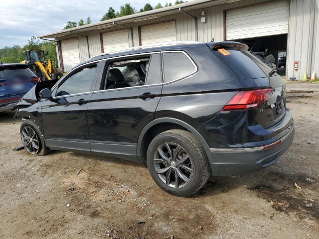 3VVNB7AX1PM066232 Volkswagen Tiguan SE 2