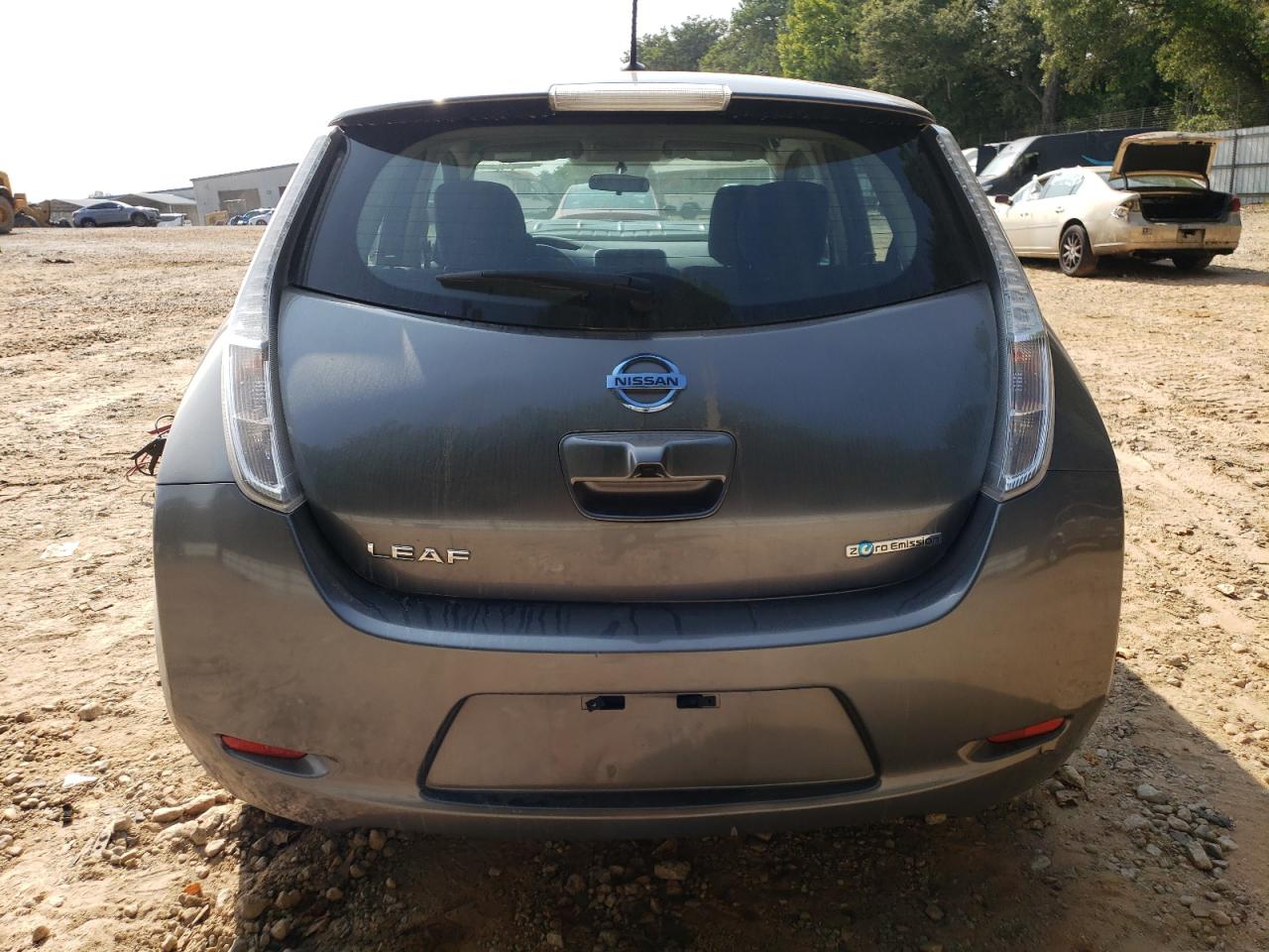 2015 Nissan Leaf S VIN: 1N4AZ0CP4FC300740 Lot: 70826684