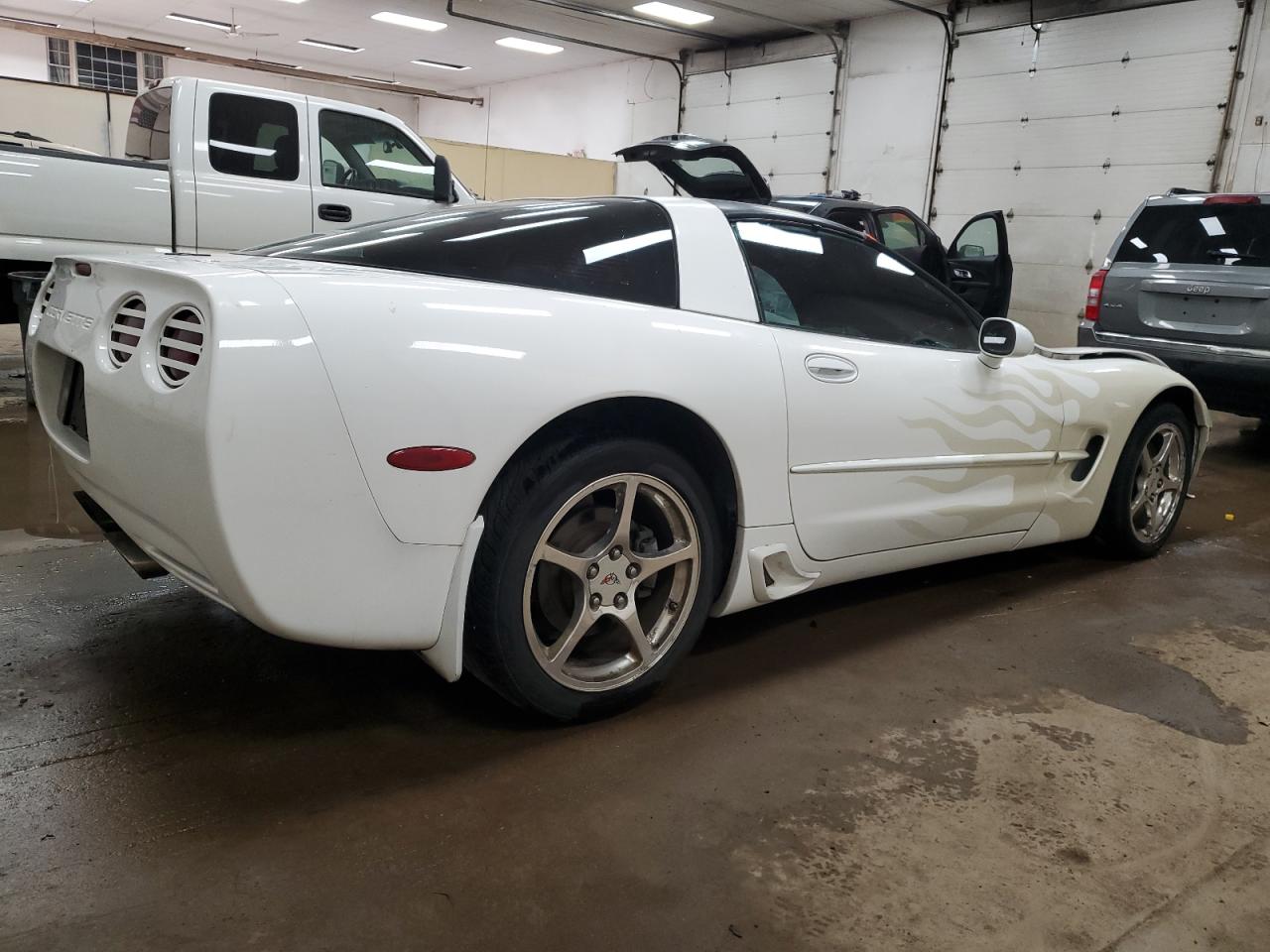 1G1YY22G345115923 2004 Chevrolet Corvette