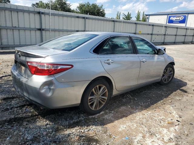  TOYOTA CAMRY 2016 Сріблястий