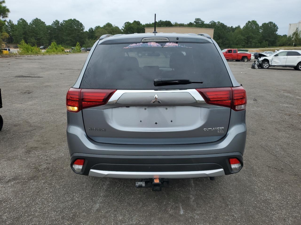 JA4AD3A3XGZ024650 2016 Mitsubishi Outlander Se