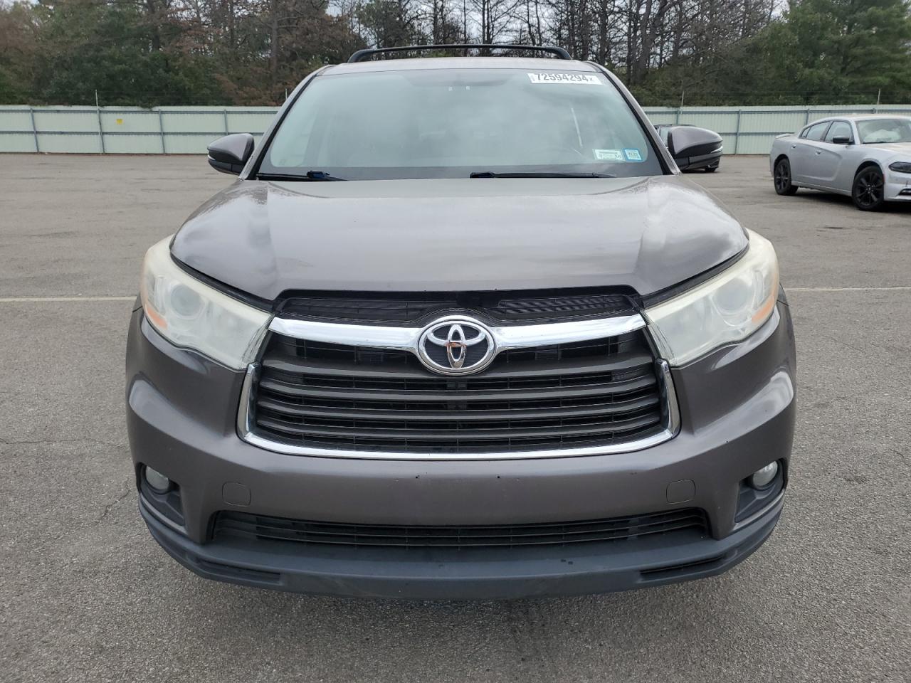 2014 Toyota Highlander Le VIN: 5TDBKRFH0ES041575 Lot: 72594294