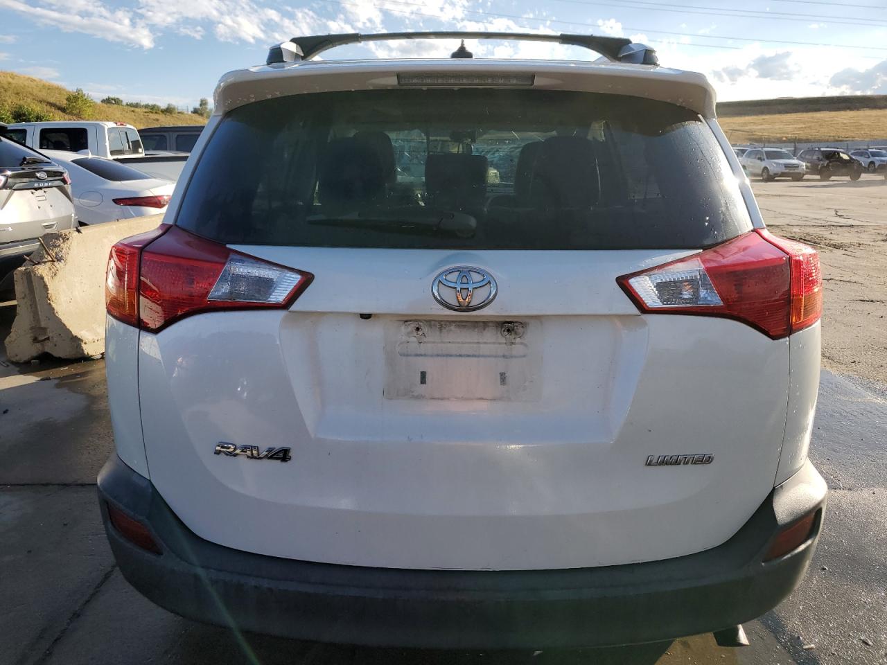 2015 Toyota Rav4 Limited VIN: 2T3YFREV2FW155583 Lot: 70443684