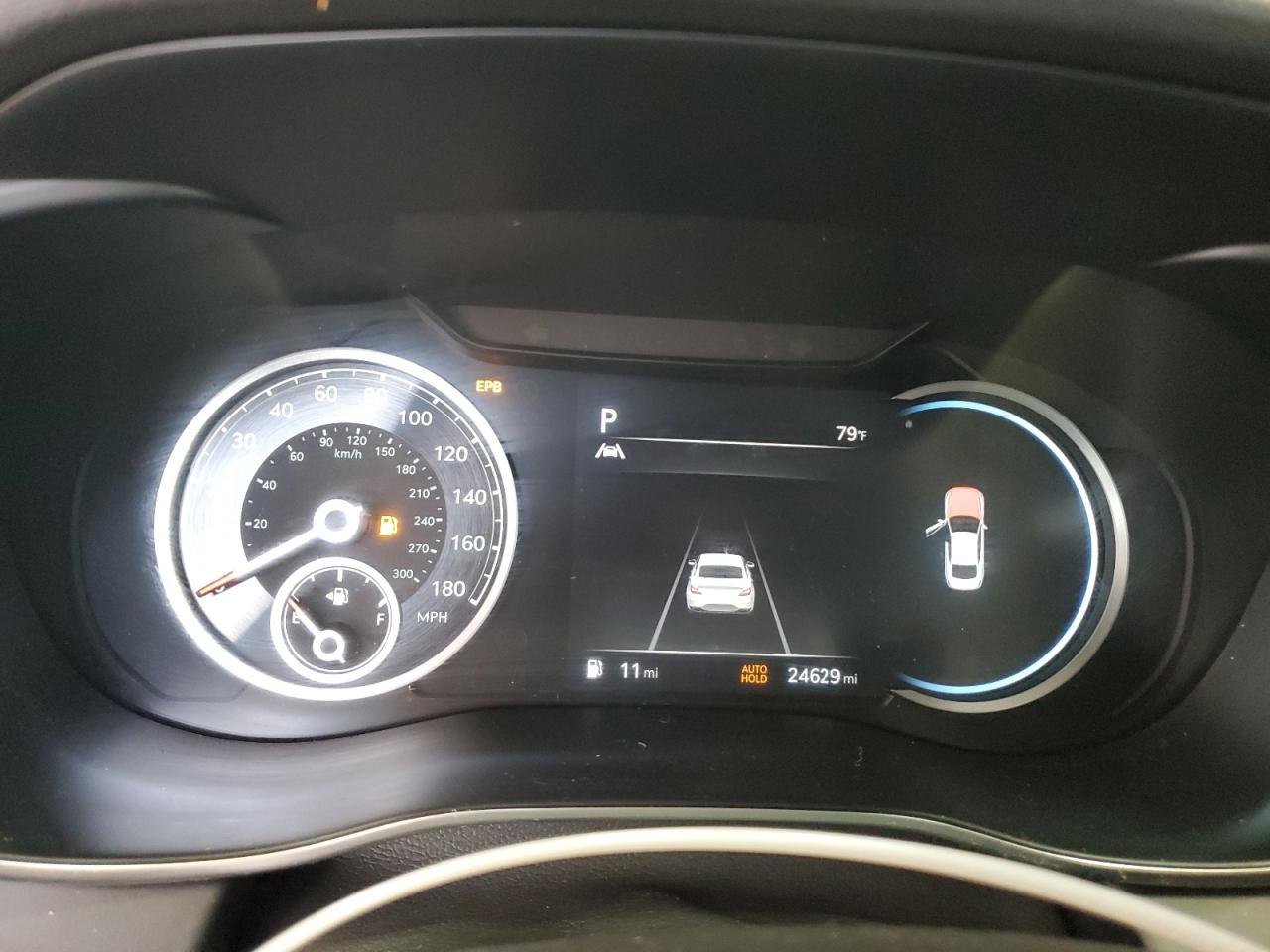2023 Genesis G70 - Image 9