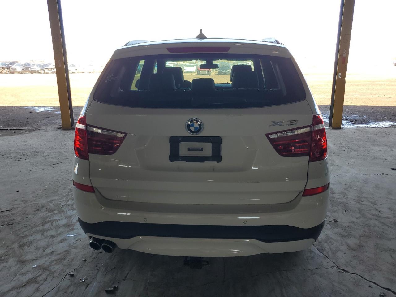 5UXWX9C38H0W69157 2017 BMW X3 xDrive28I