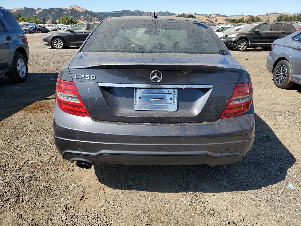 2013 Mercedes-Benz C 250 VIN: WDDGF4HB2DR274687 Lot: 70686874