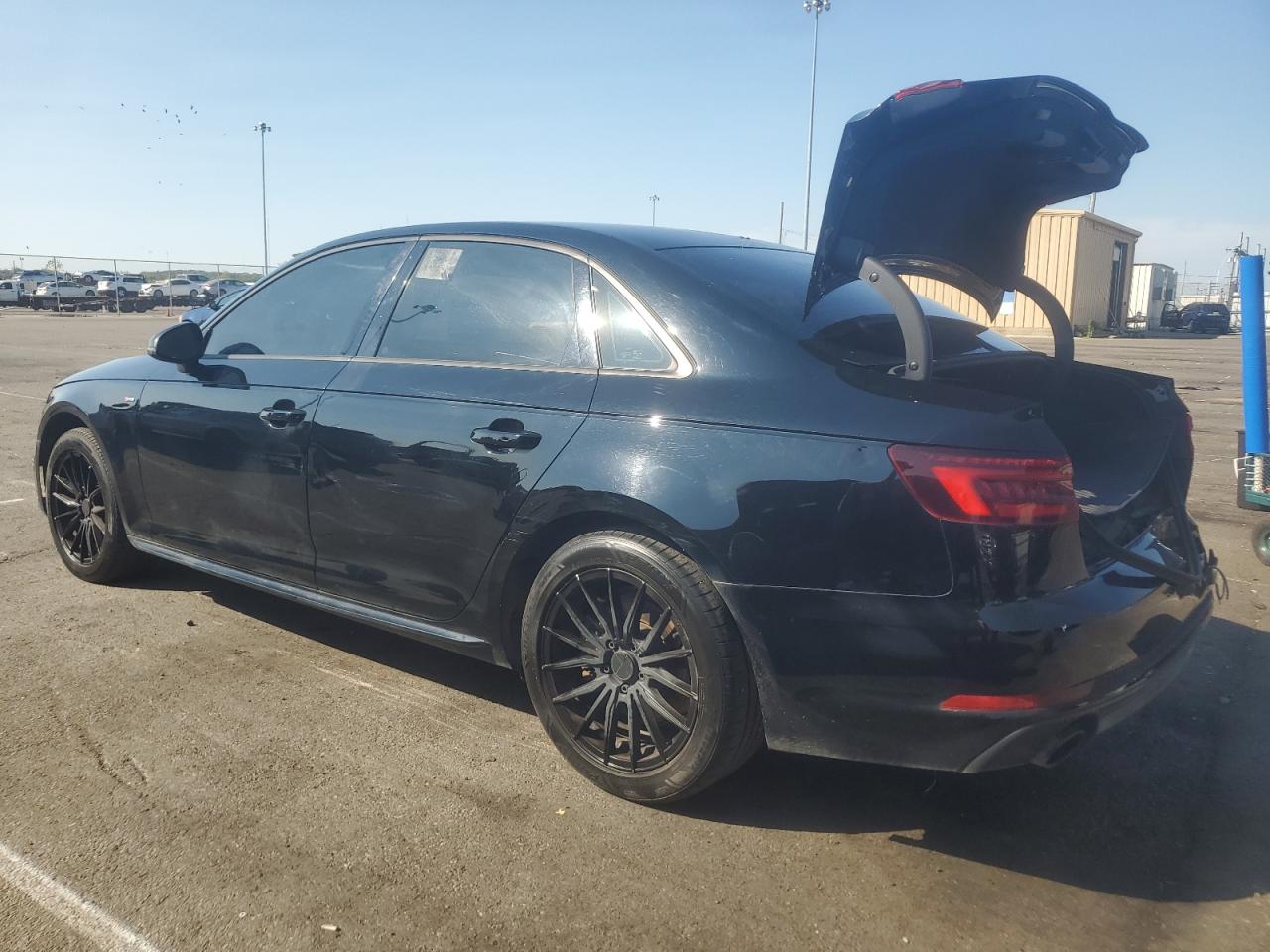 WAUKMAF42JA078799 2018 AUDI A4 - Image 2