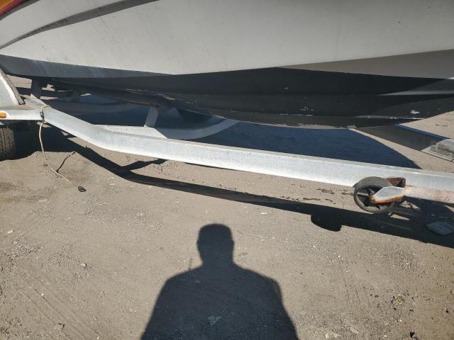 2002 FOUR WINNS 18 FT OPEN