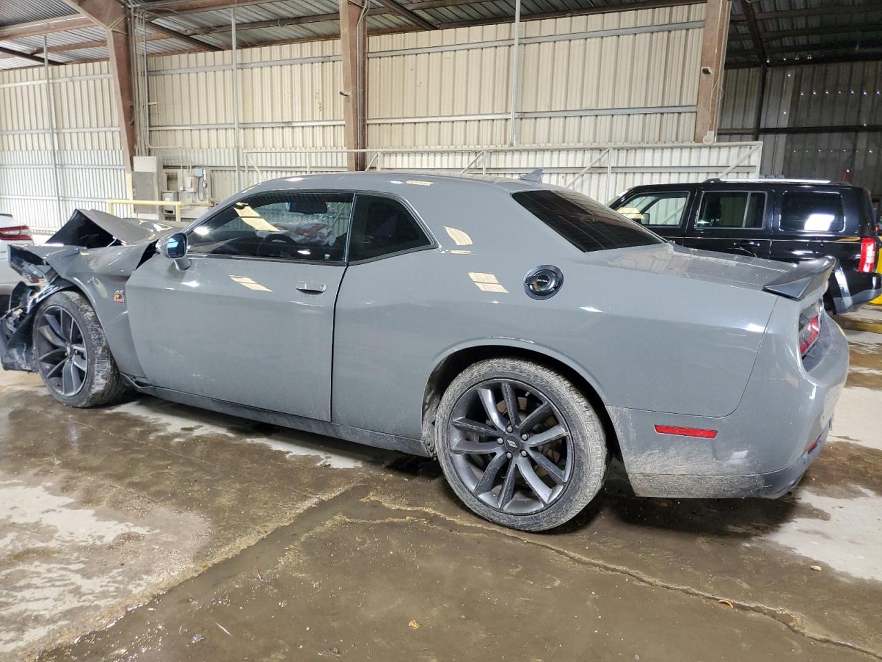 2C3CDZFJ0KH580598 2019 DODGE CHALLENGER - Image 2