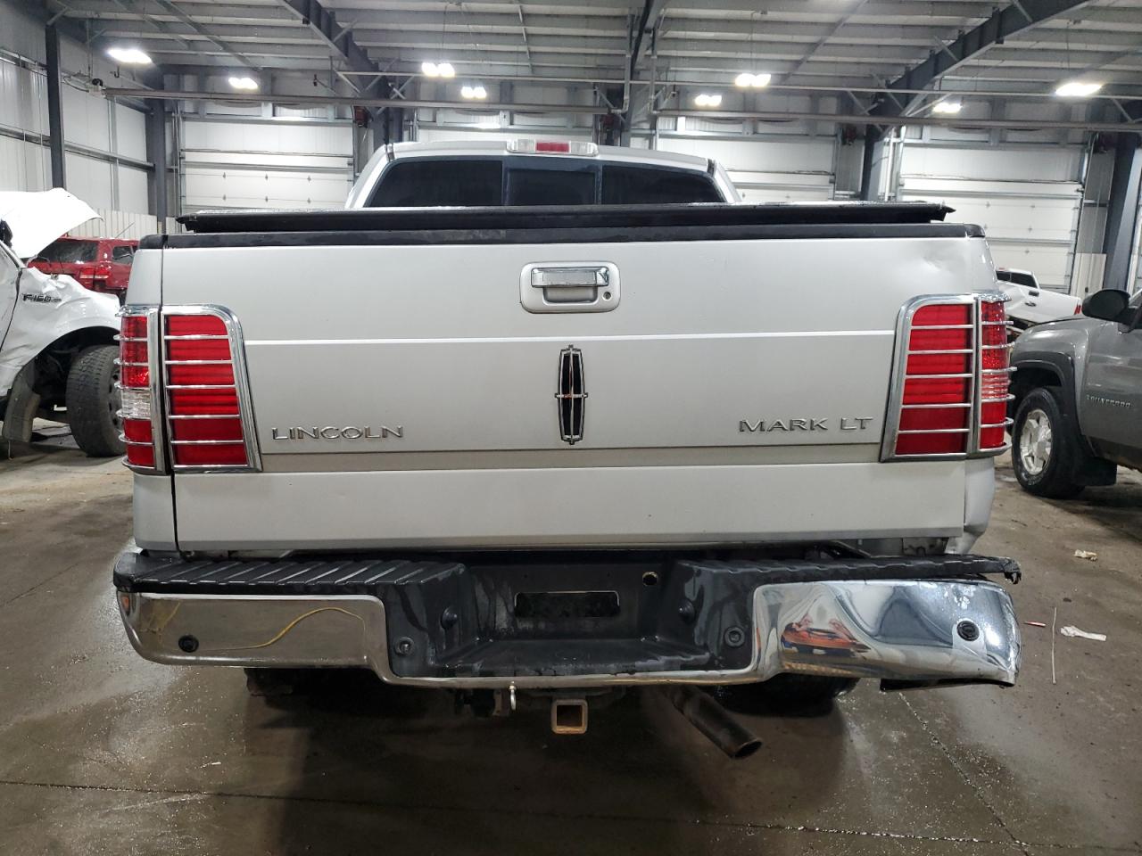 2006 Lincoln Mark Lt VIN: 5LTPW185X6FJ03903 Lot: 72526524