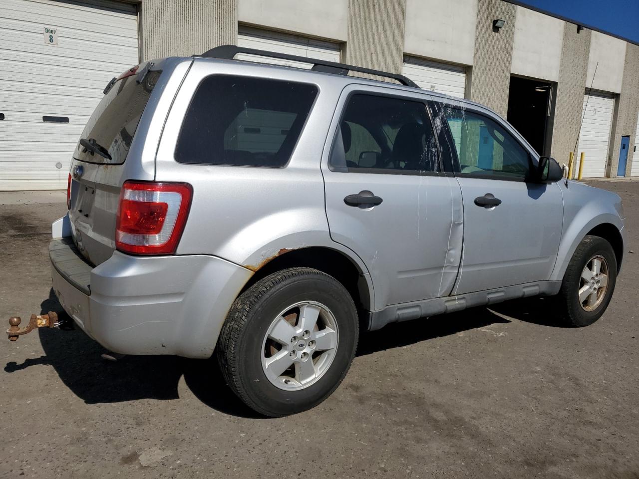 2010 Ford Escape - Image 3