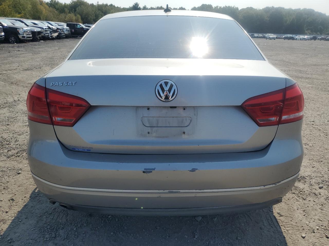 2013 Volkswagen Passat Sel VIN: 1VWCP7A38DC091949 Lot: 71393224