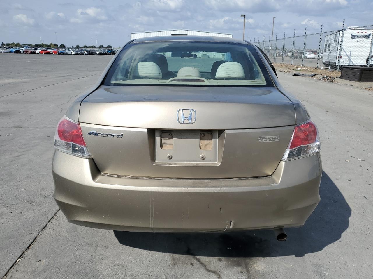 1HGCP26348A164932 2008 Honda Accord Lx