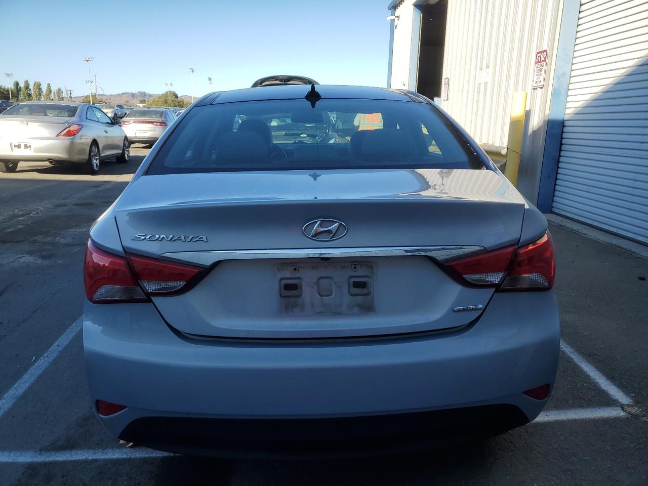 5NPEC4AC8EH907201 2014 Hyundai Sonata Se