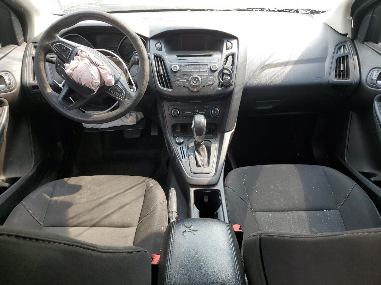 2017 Ford Focus - Image 8