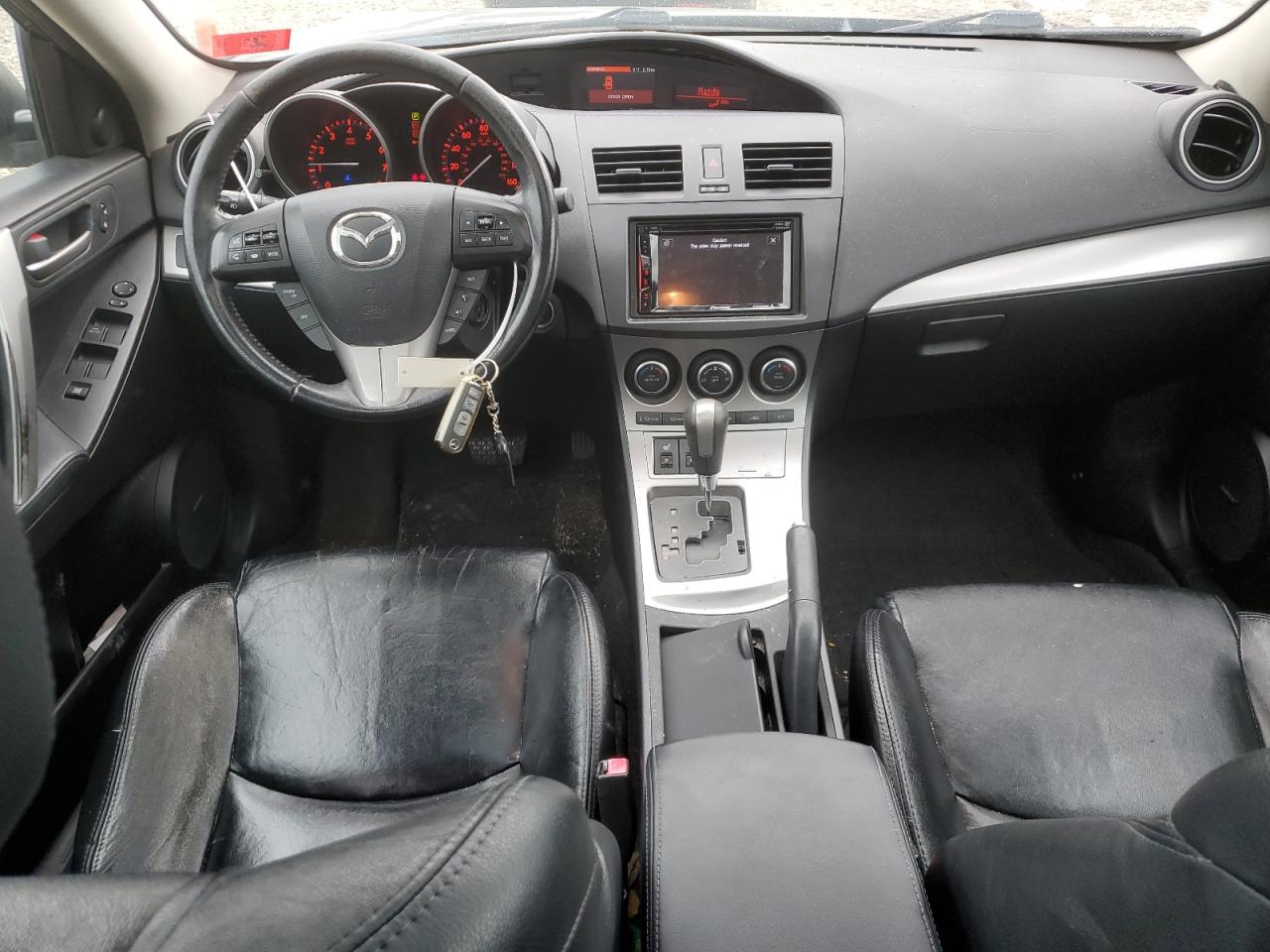 JM1BL1W66B1366320 2011 Mazda 3 S