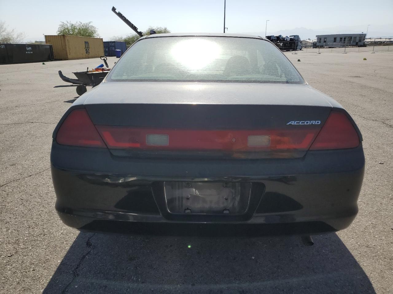 1HGCG3270XA013941 1999 Honda Accord Ex