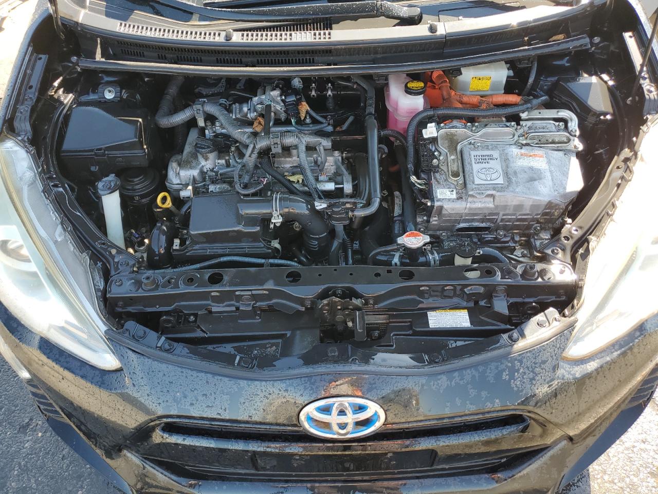 JTDKDTB38G1120946 2016 Toyota Prius C