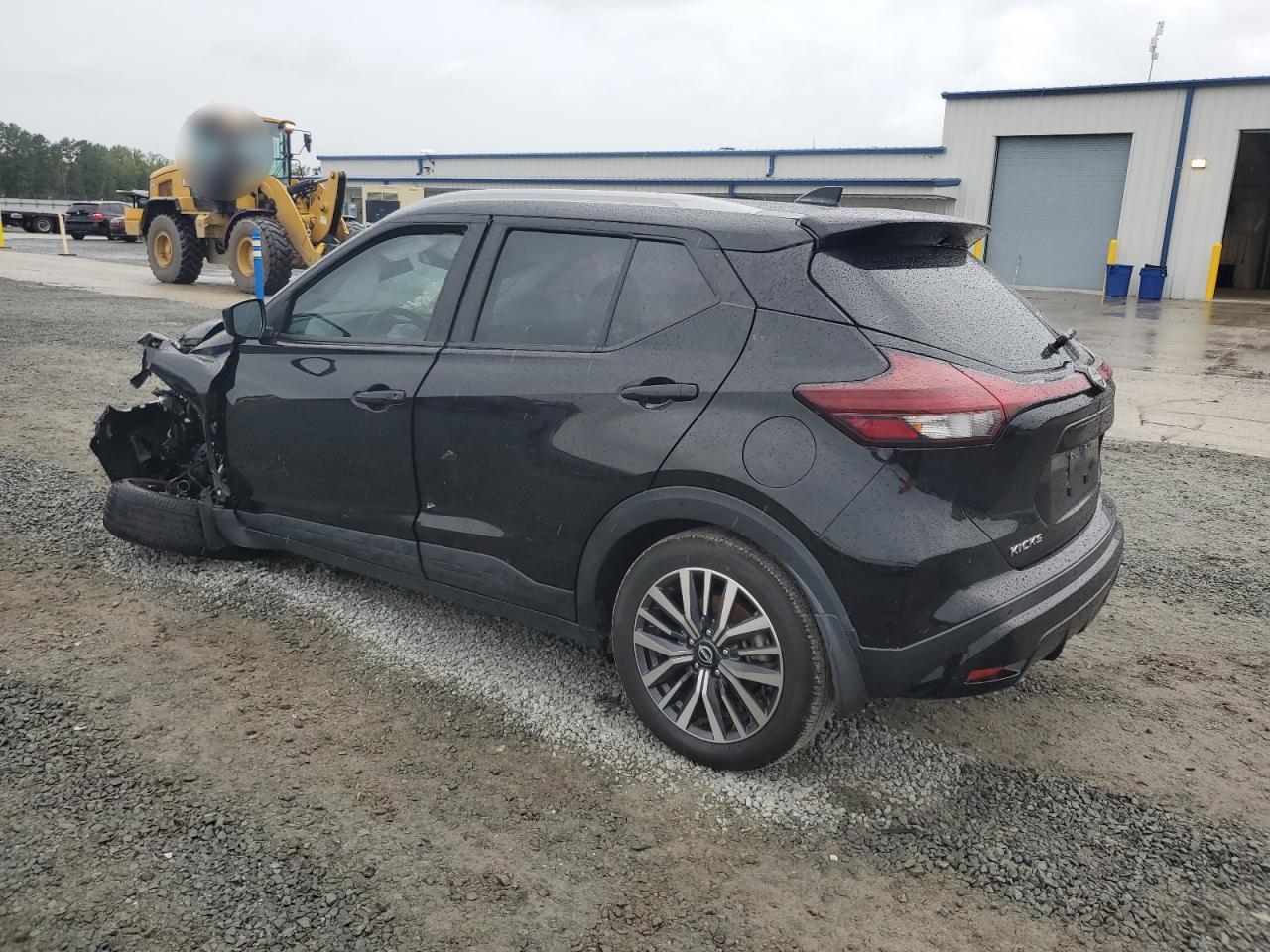 2022 Nissan Kicks - Image 2