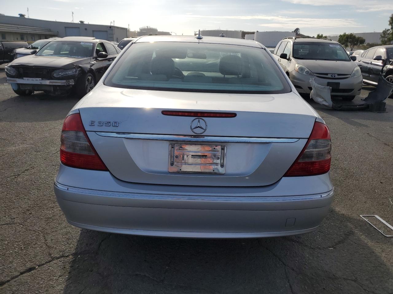 2007 Mercedes-Benz E 350 VIN: WDBUF56X37B022136 Lot: 71655724